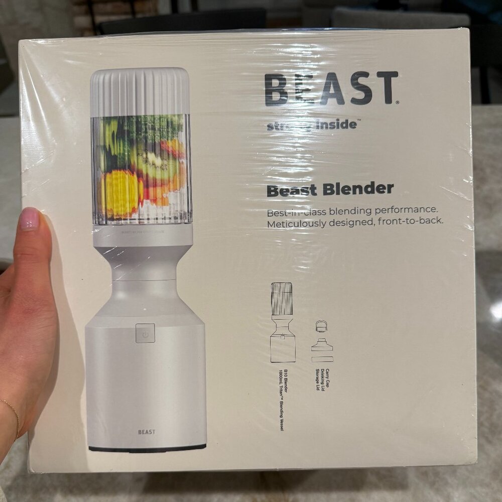Beast B10 Blender - White